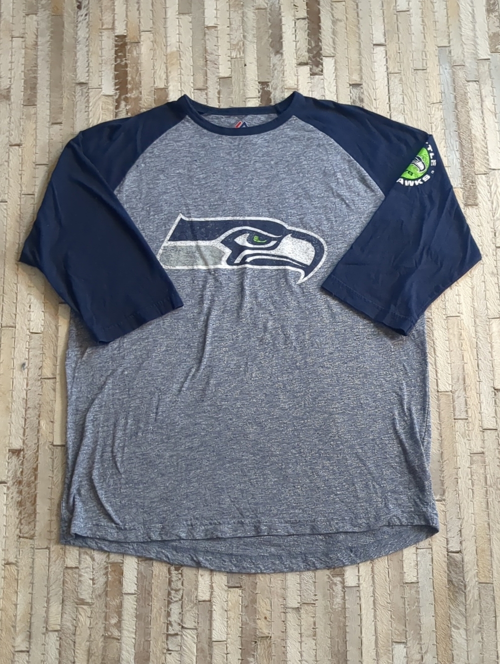 Majestic Men's L NFL Seattle Seahawks Raglan 3/4 Sleeve Heather Navy T-Shirt